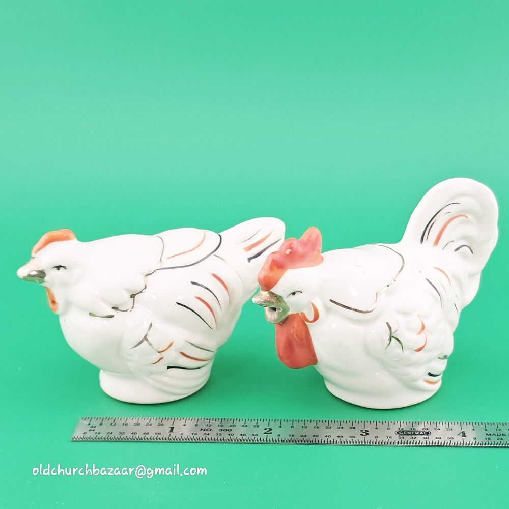Vintage Rooster & Hen Salt & Pepper Shakers Japan Cottagecore Farm House READ